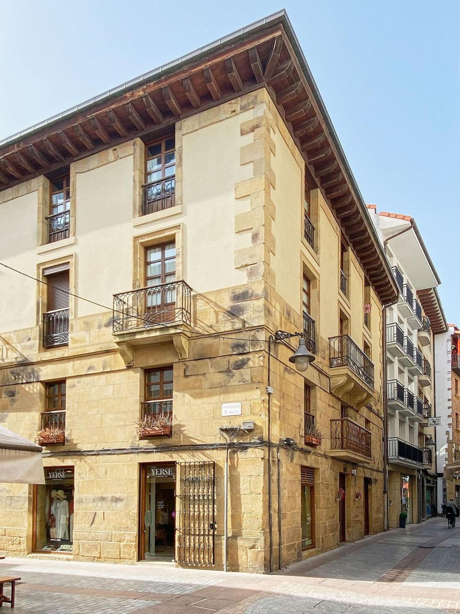 Earra - Casa Trini - Centro Y 2 Min De La Playa Apartment Zarautz Bagian luar foto