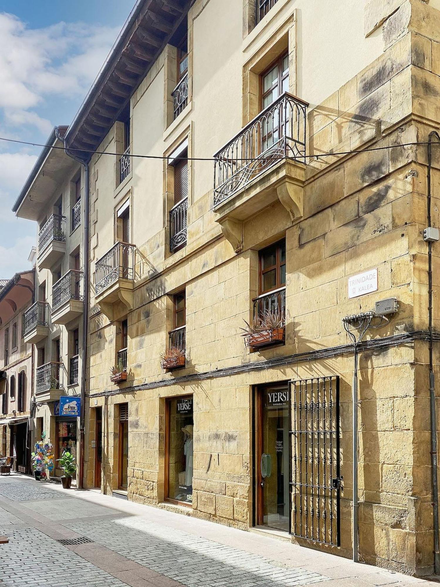 Earra - Casa Trini - Centro Y 2 Min De La Playa Apartment Zarautz Bagian luar foto