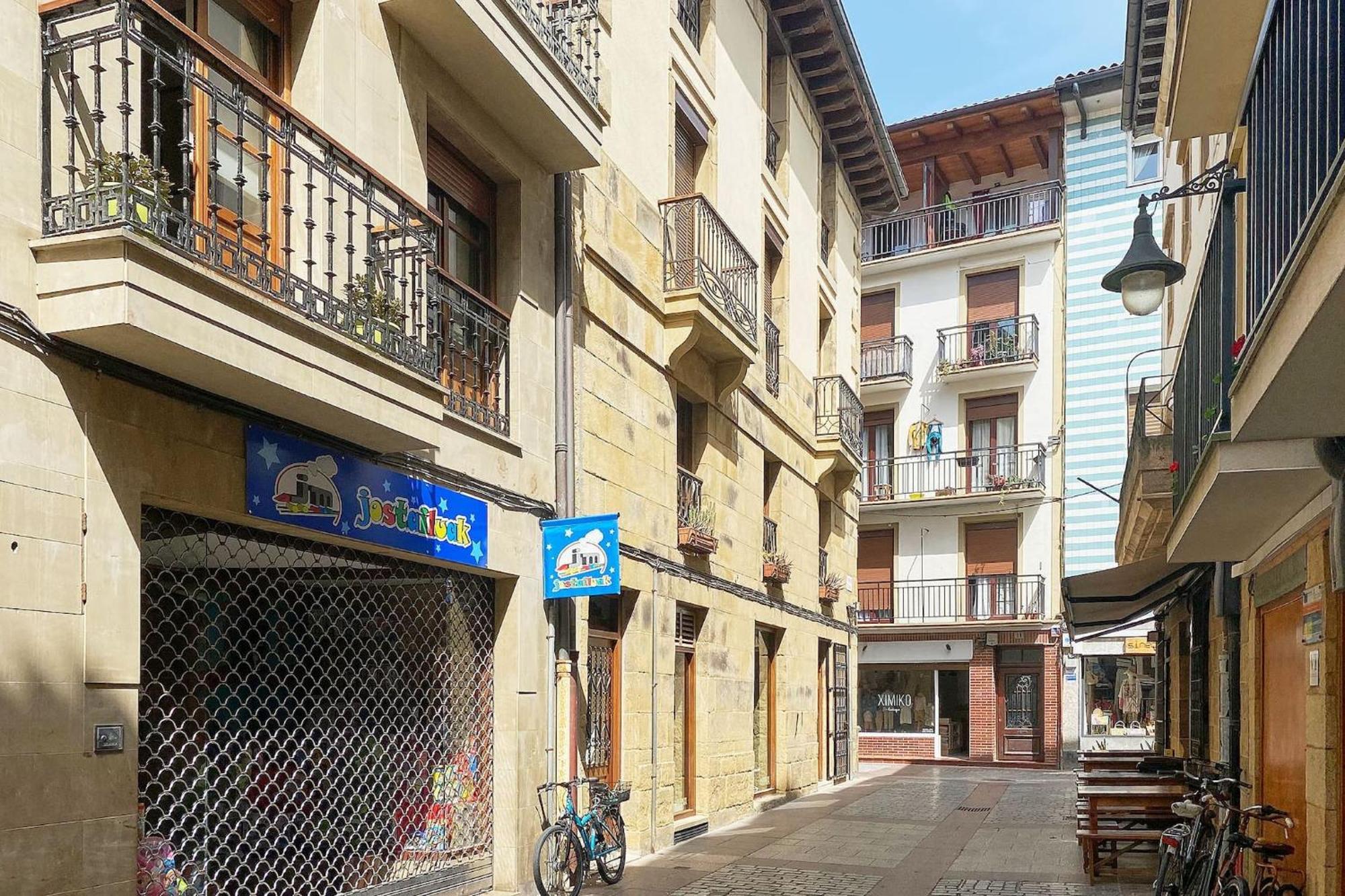 Earra - Casa Trini - Centro Y 2 Min De La Playa Apartment Zarautz Bagian luar foto